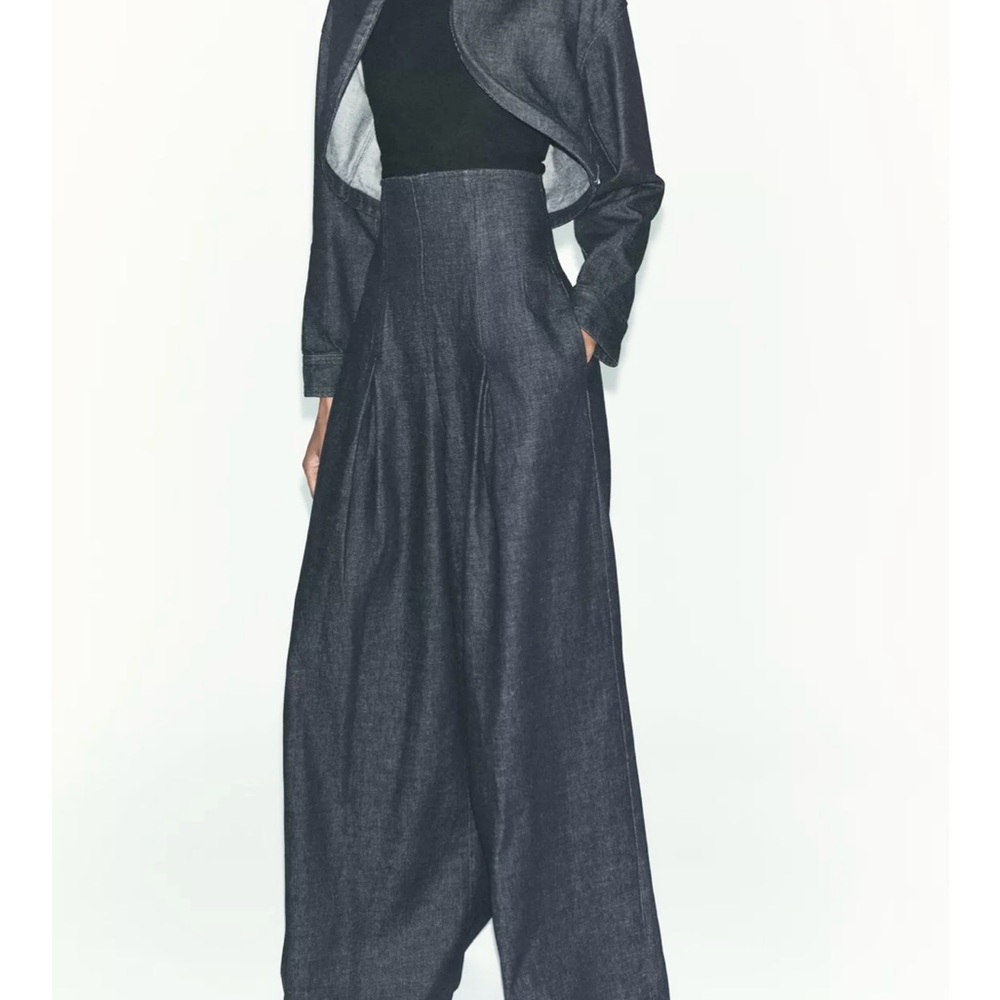 Zara Ultra High Waist Wide Leg Jeans